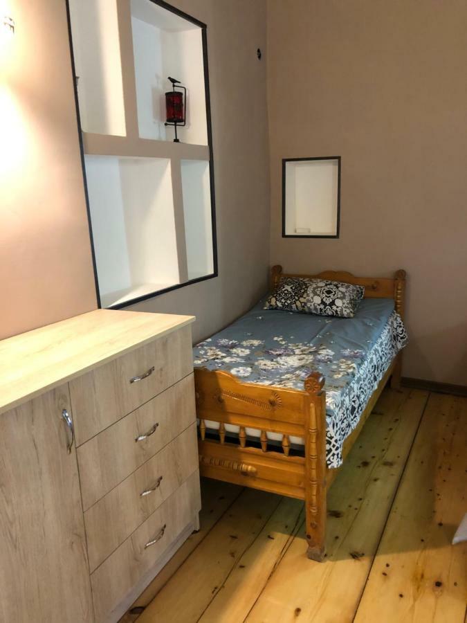 Travel Inn House Mestia • Მოგზაურის Სახლი Екстериор снимка
