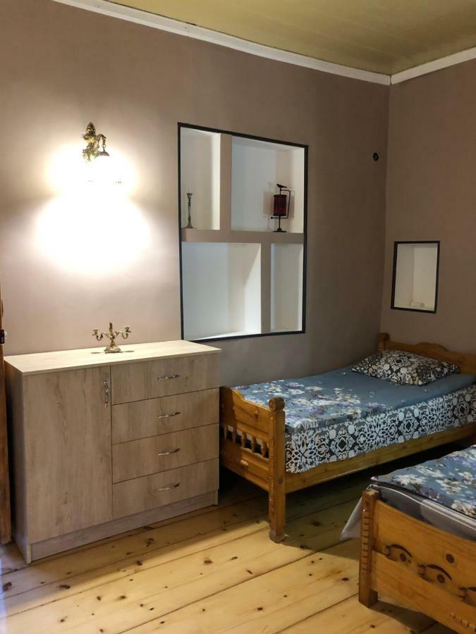 Travel Inn House Mestia • Მოგზაურის Სახლი Екстериор снимка