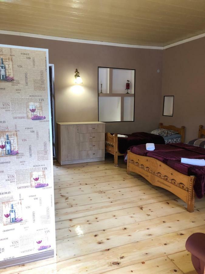 Travel Inn House Mestia • Მოგზაურის Სახლი Екстериор снимка
